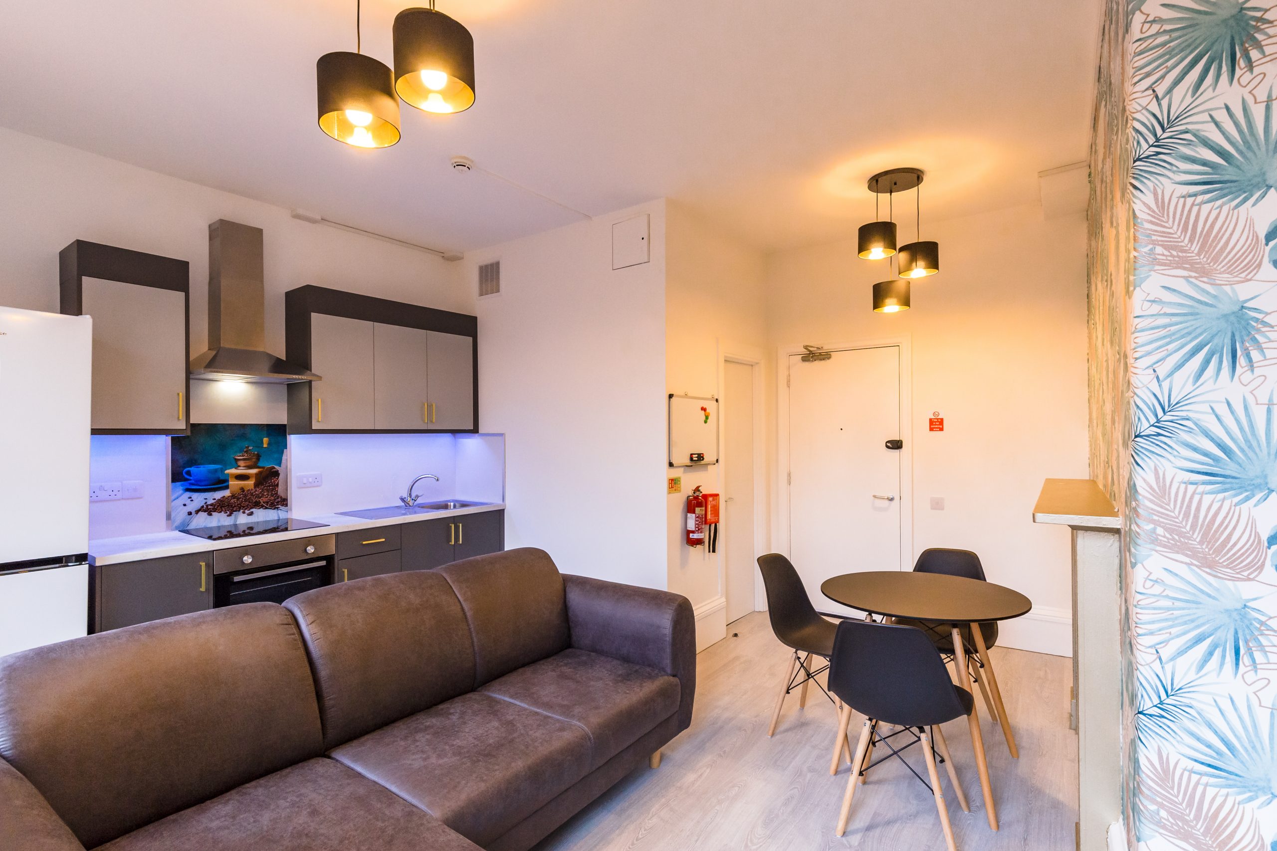 annamillerart 20200701 LeazesPark Day2 214 1 scaled